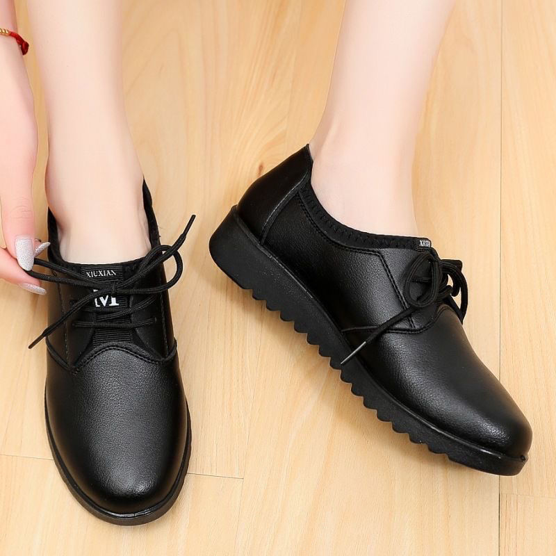 Solid Black Oxford Shoes Woman - огляд і ціна Leather Work Oxfords